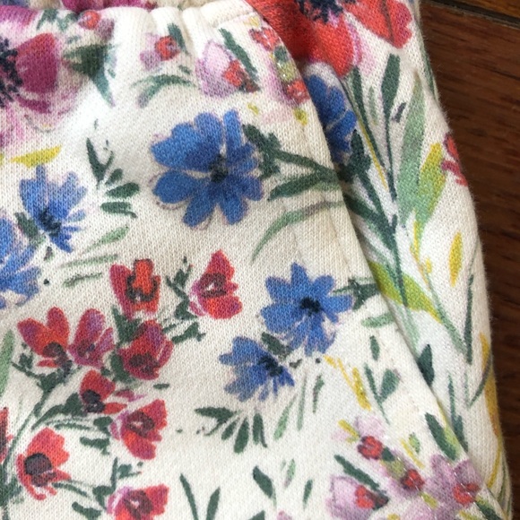 Gap Floral Print Top and Shorts Set - Picture 5 of 12